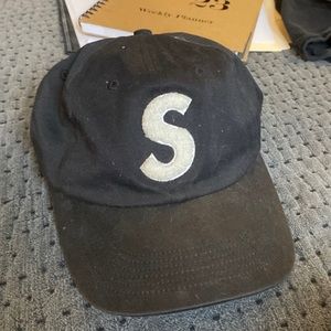Black supreme hat